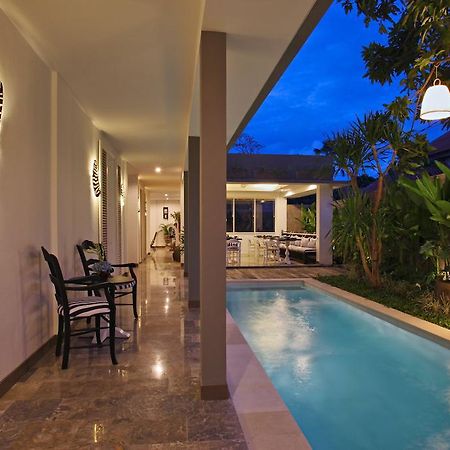 Summerhome Seminyak Buitenkant foto
